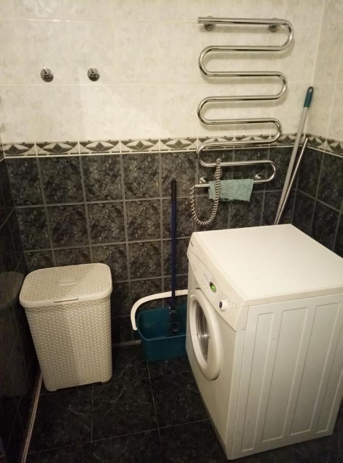Бастионная 1/36 Apartment Kiev Bagian luar foto