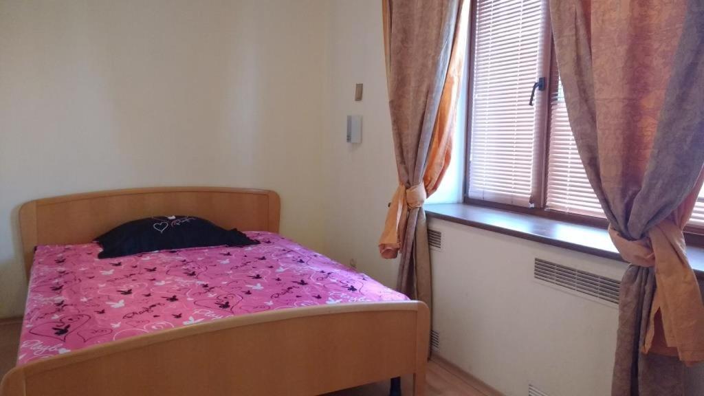 Бастионная 1/36 Apartment Kiev Bagian luar foto