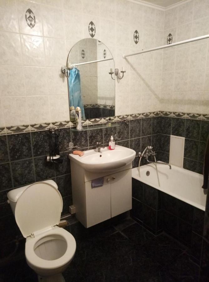 Бастионная 1/36 Apartment Kiev Bagian luar foto